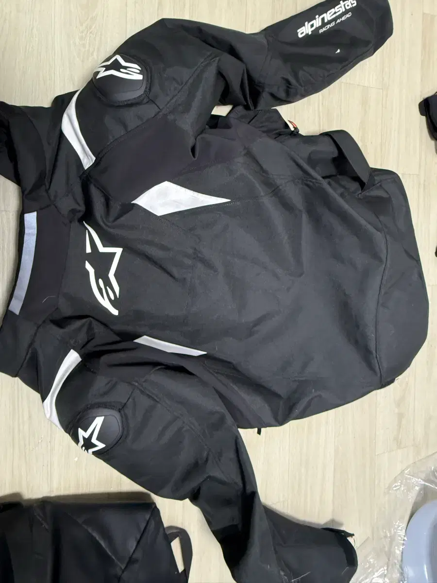 thumbnail-5